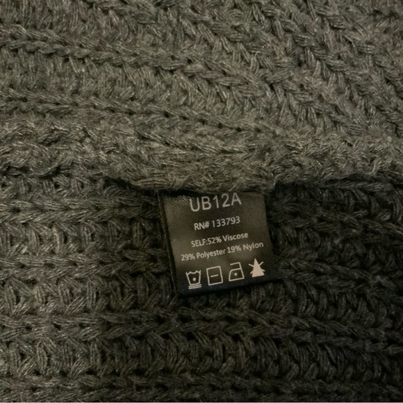 POL Womens Oversized Chunky Knit Turtleneck Sweater Dark Gray Cozy Comfy - Picture 7 of 7